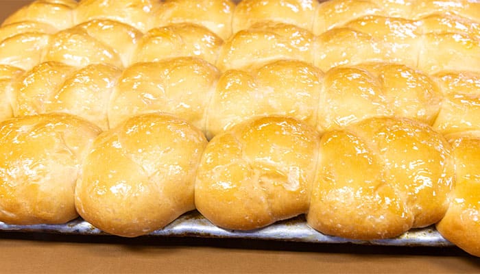 Hand Pinched Yeast Dinner Rolls | Jimmy's Roundup Cafe